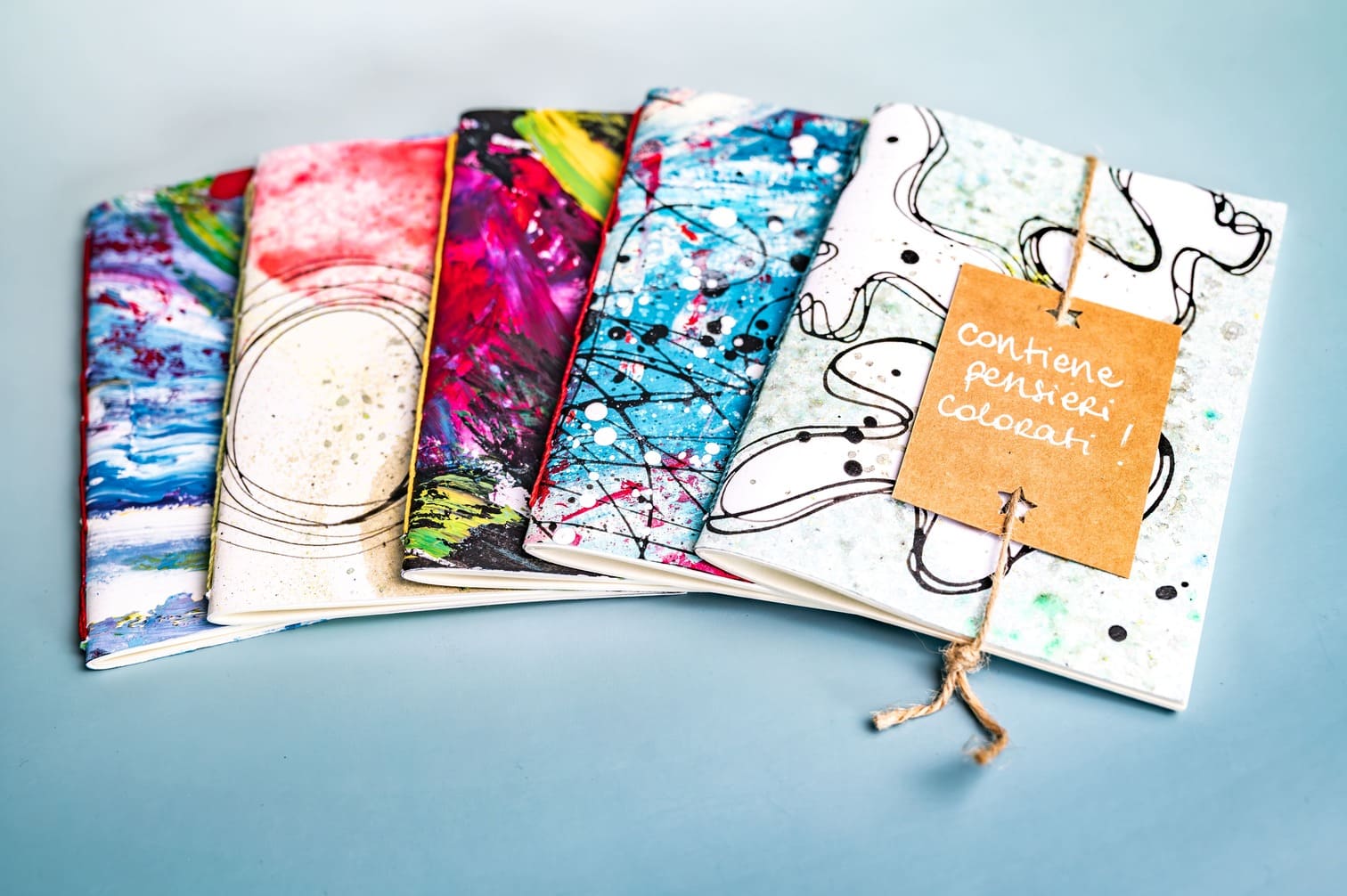 Quaderno Art for happiness con copertina dipinta a mano